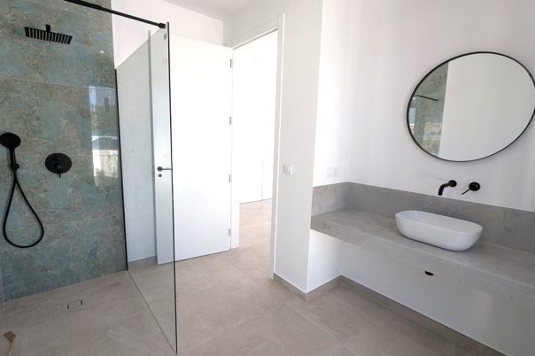 4 bed villa in Javea
