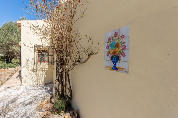 3 bed villa in Gata de Gorgos