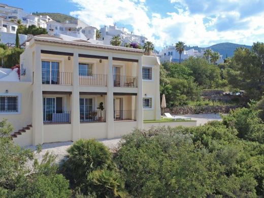 3 bed villa in Jalón