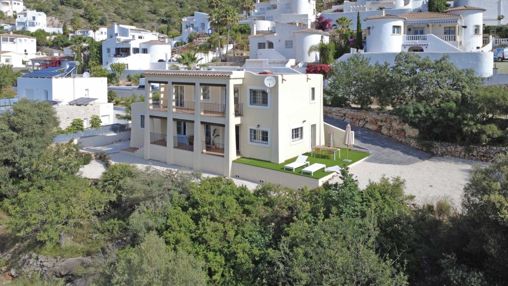 3 bed villa in Jalón