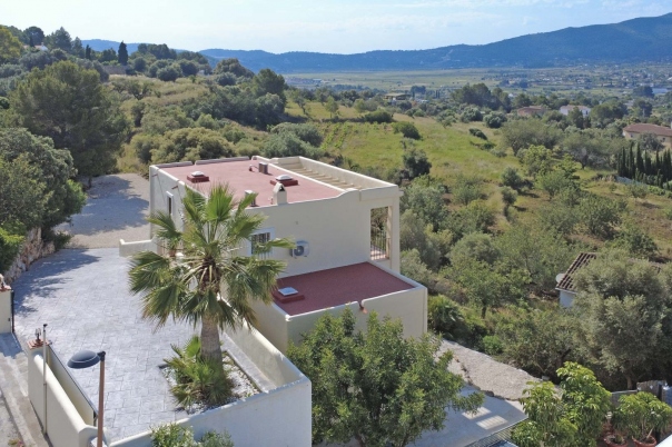 3 bed villa in Jalón