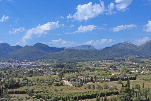 3 bed villa in Jalón