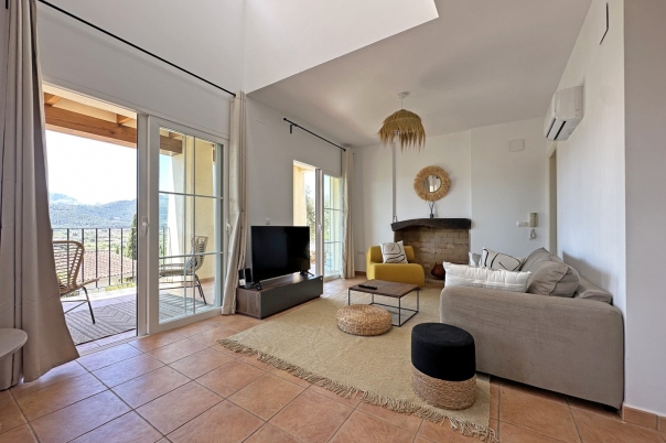 3 bed villa in Jalón