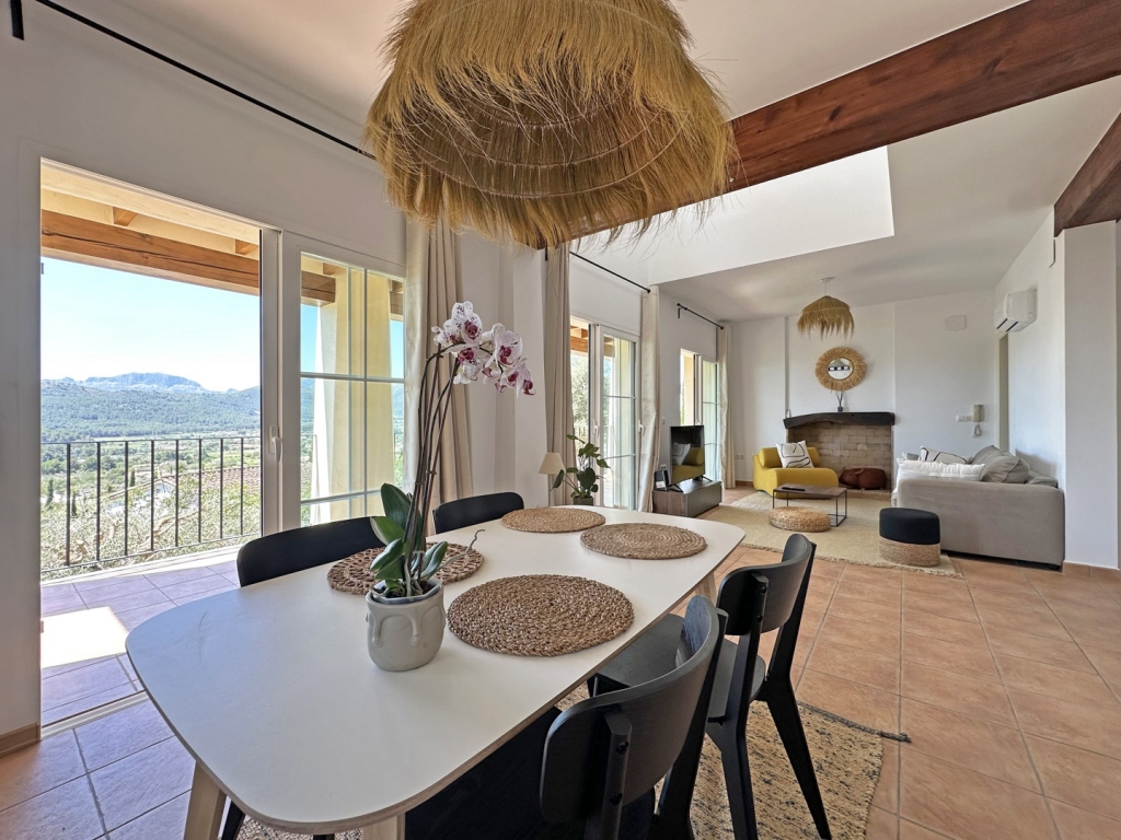 3 bed villa in Jalón