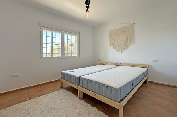 3 bed villa in Jalón