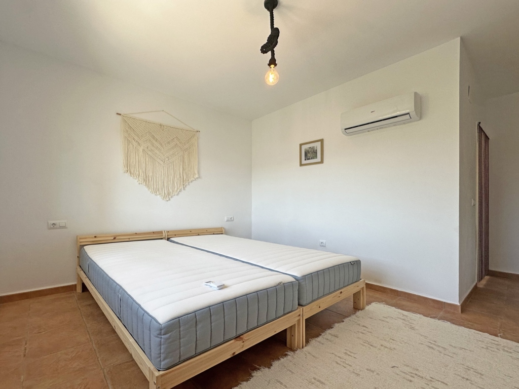 3 bed villa in Jalón