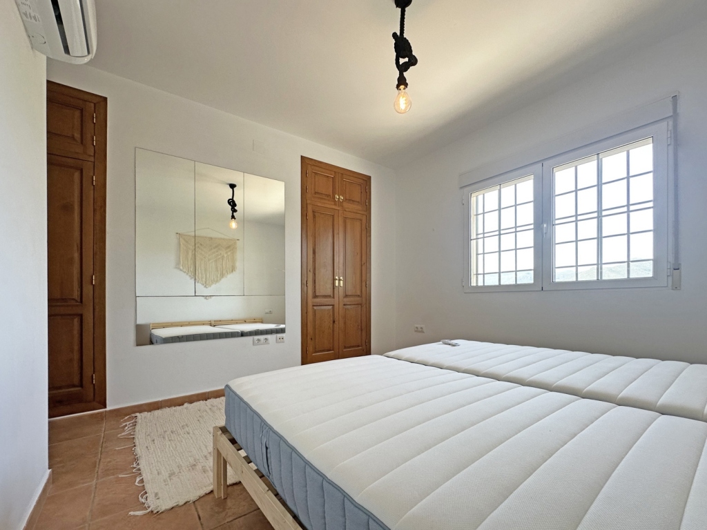3 bed villa in Jalón