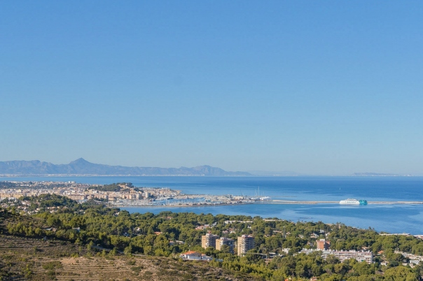4 bed villa in Denia