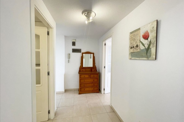 2 bed apartamento in Calpe / Calp