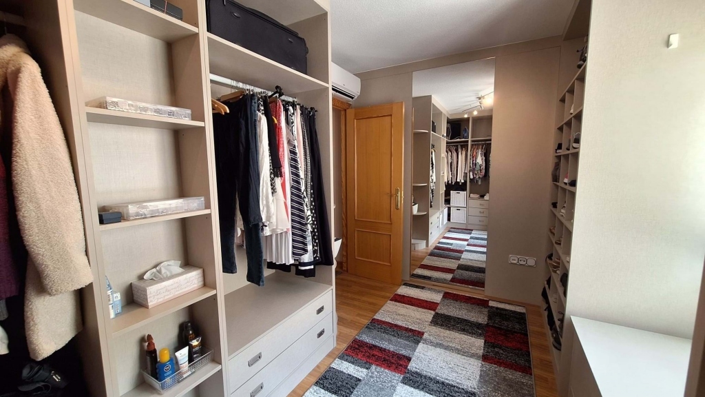 3 bed apartment in Polop