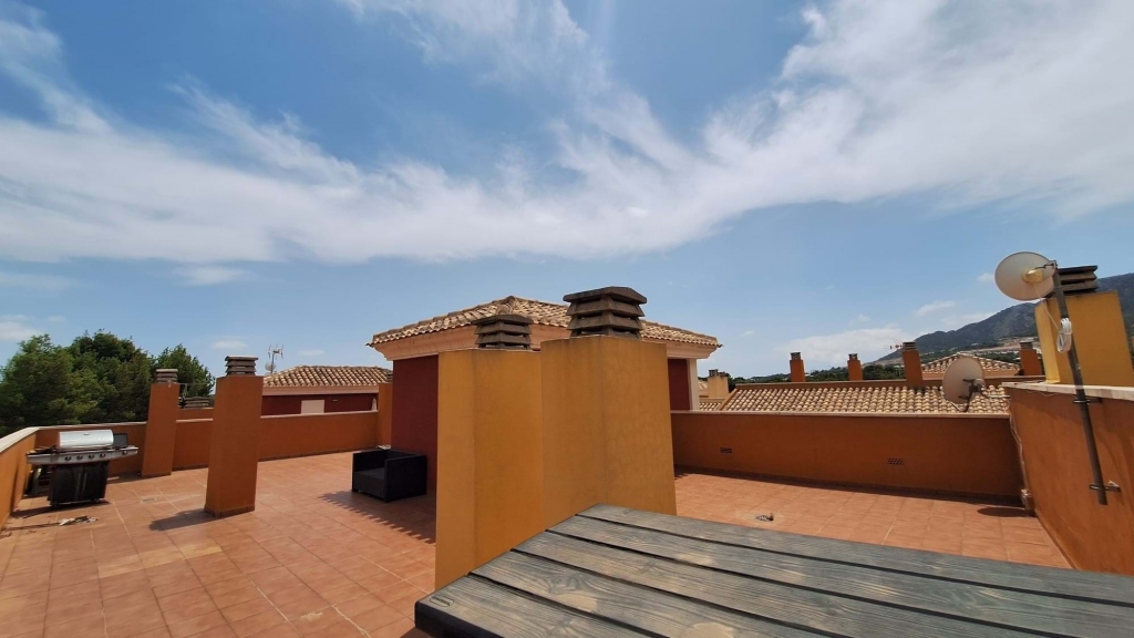 3 bed apartment in Polop