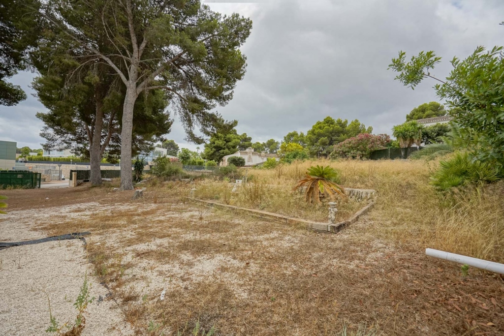 3 bed terrain in Jávea