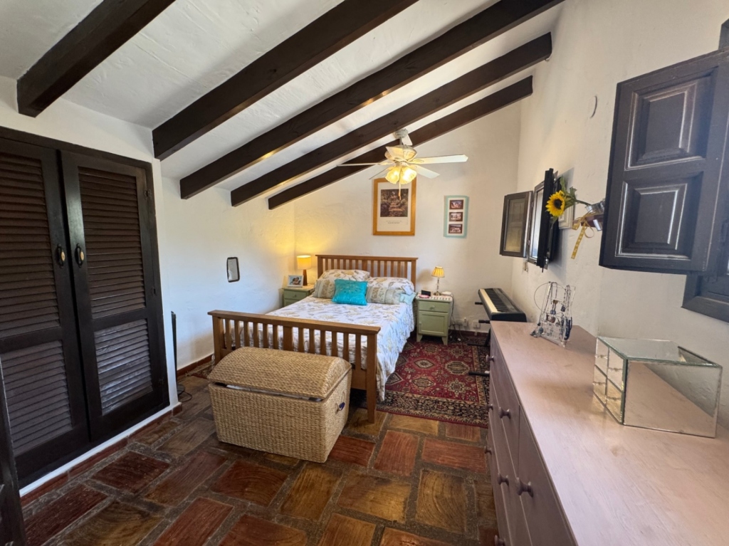 4 bed finca in Benitachell