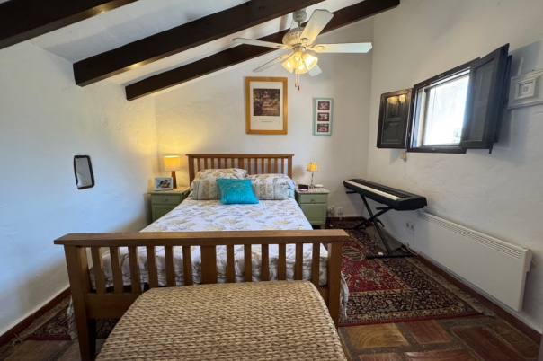 4 bed finca in Benitachell