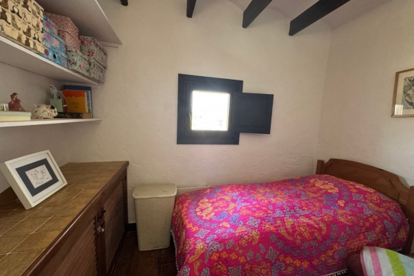 4 bed finca in Benitachell