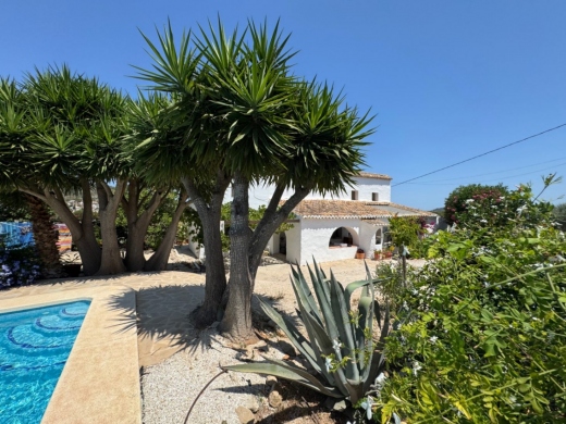 4 bed finca in Benitachell