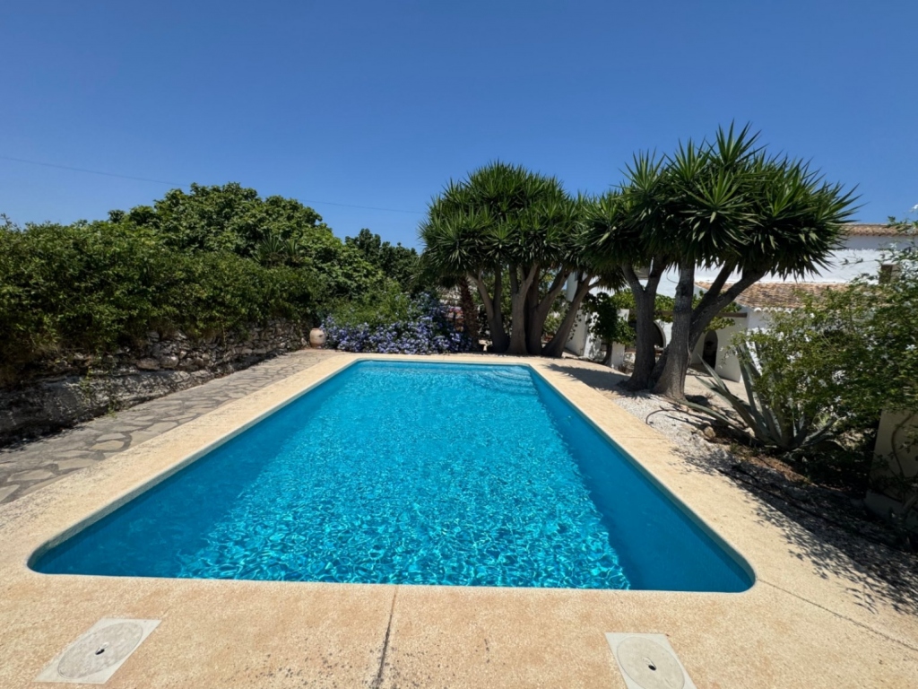 4 bed finca in Benitachell