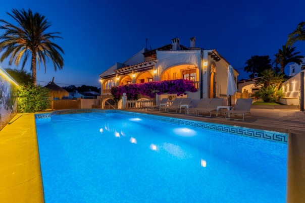 7 bed villa in Moraira