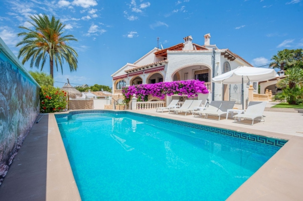 7 bed villa in Moraira