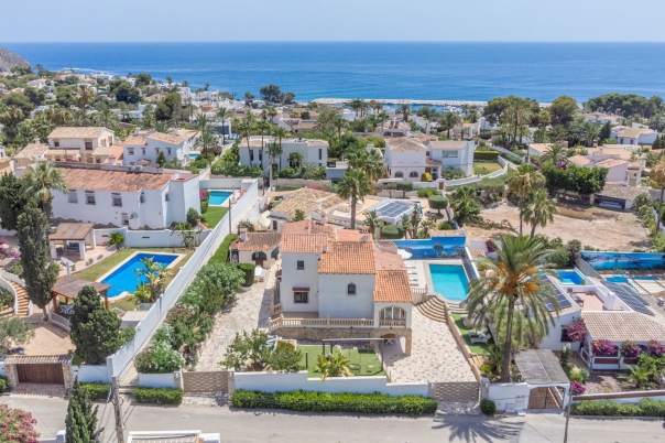 7 bed villa in Moraira