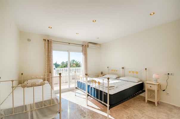 5 bed villa in Moraira