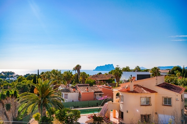 5 bed villa in Moraira
