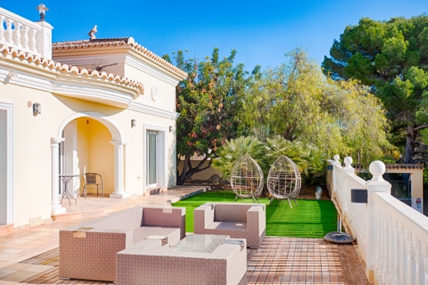 5 bed villa in Moraira
