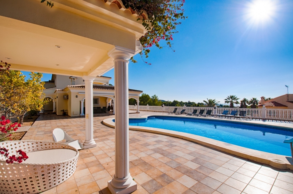 5 bed villa in Moraira