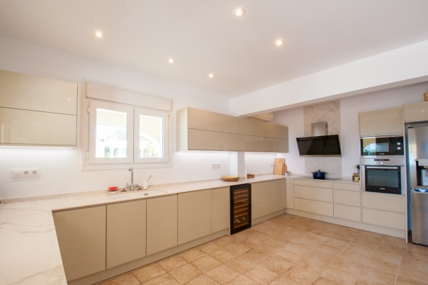 5 bed villa in Moraira