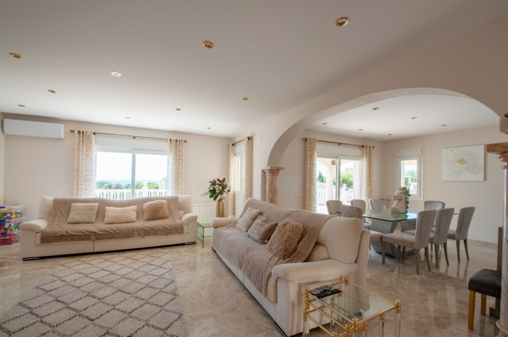 5 bed villa in Moraira