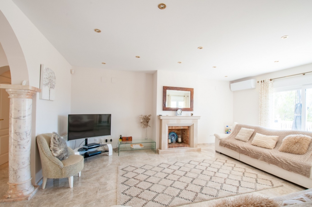 5 bed villa in Moraira