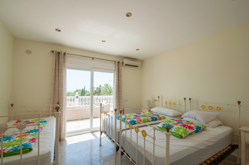 5 bed villa in Moraira