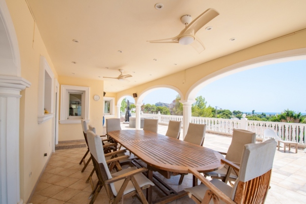 5 bed villa in Moraira