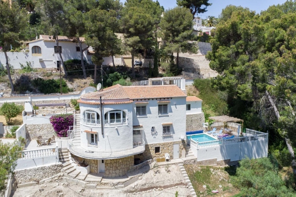 4 bed villa in Benissa