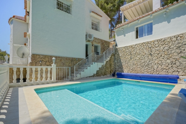 4 bed villa in Benissa