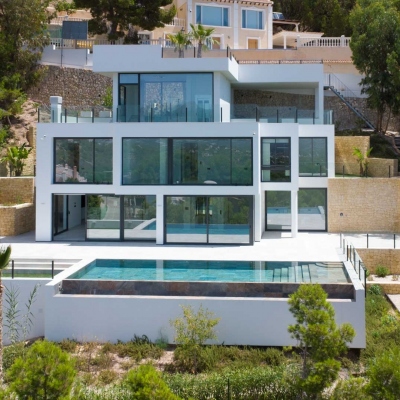5 bed villa in Altea