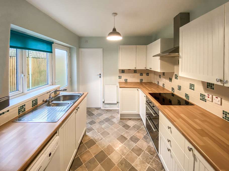 8 Coronation Villas, Eythorn, Dover, Kent, CT15 4BD