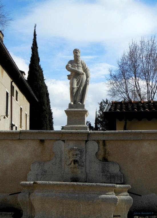 vecchia fontana.....