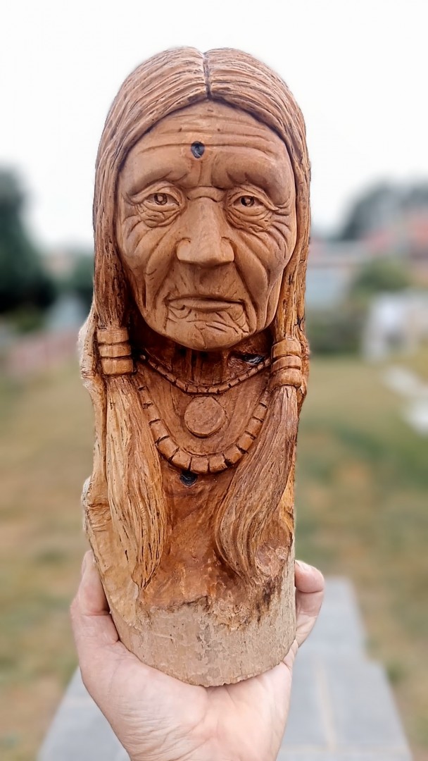 Native-American-female-elder