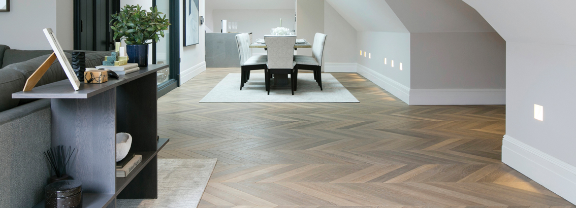 Find Help limed oak flooring fitters near my location
