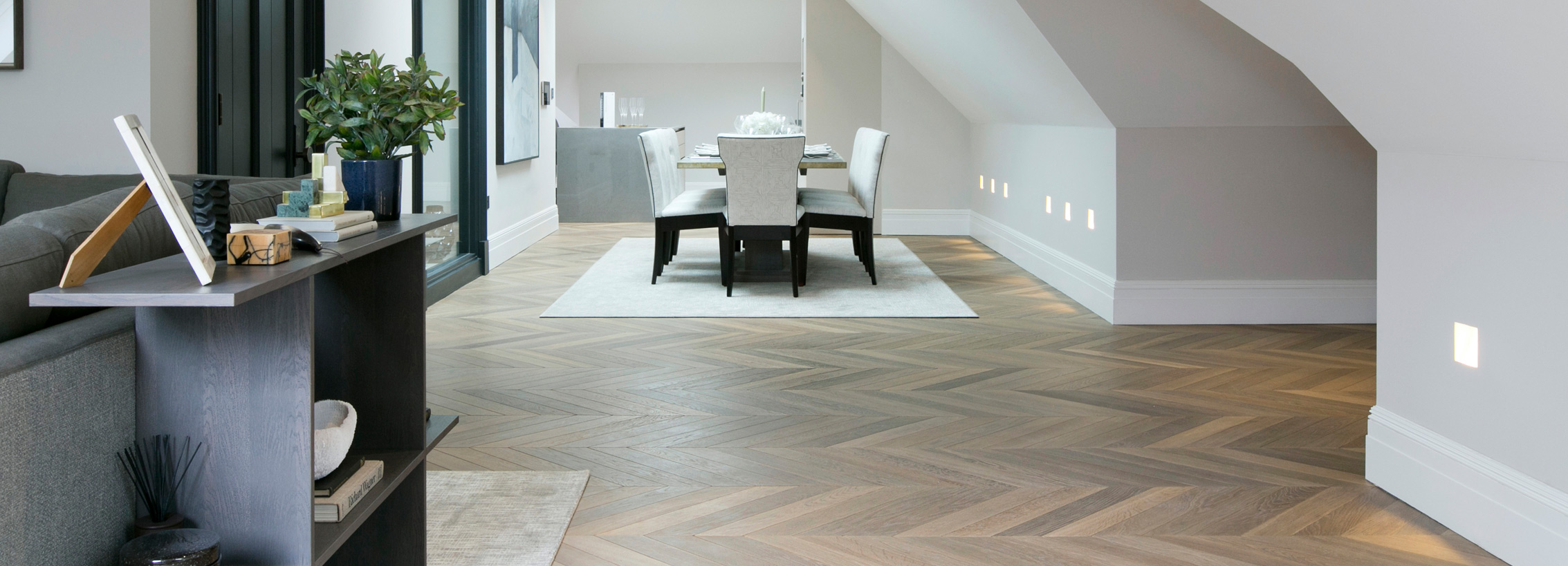 Find reclaimed pine flooring fitters in my area
