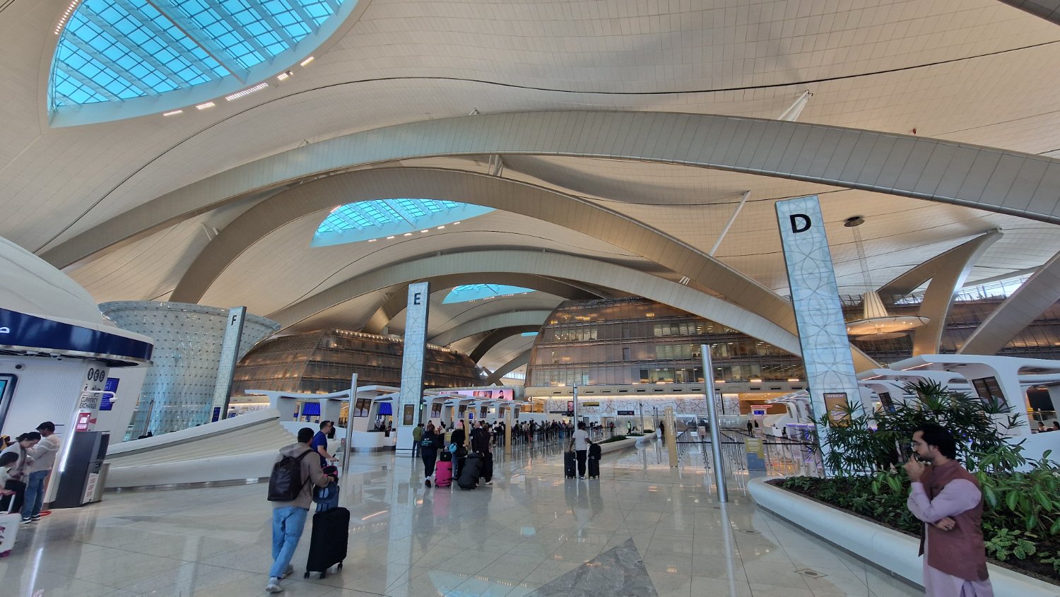 Zayed International Airport (AUH), Abu Dhabi