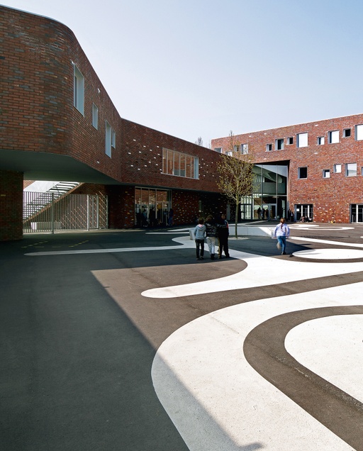 Lévi-Strauss High School, Lille