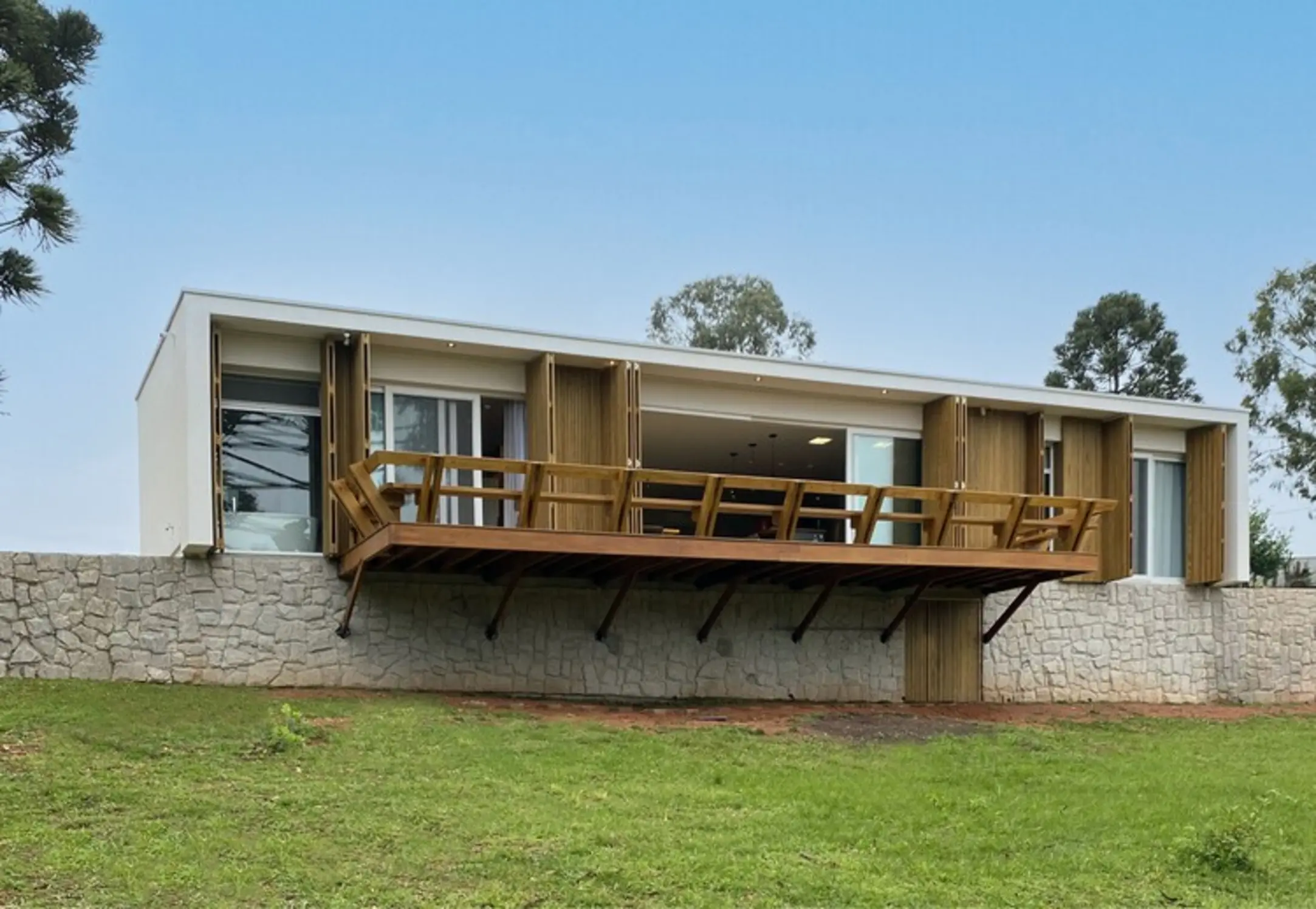 Refuge in Bugre, Balsa Nova, Brazil