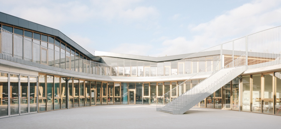 Jean Rostand School in Lille, Lille