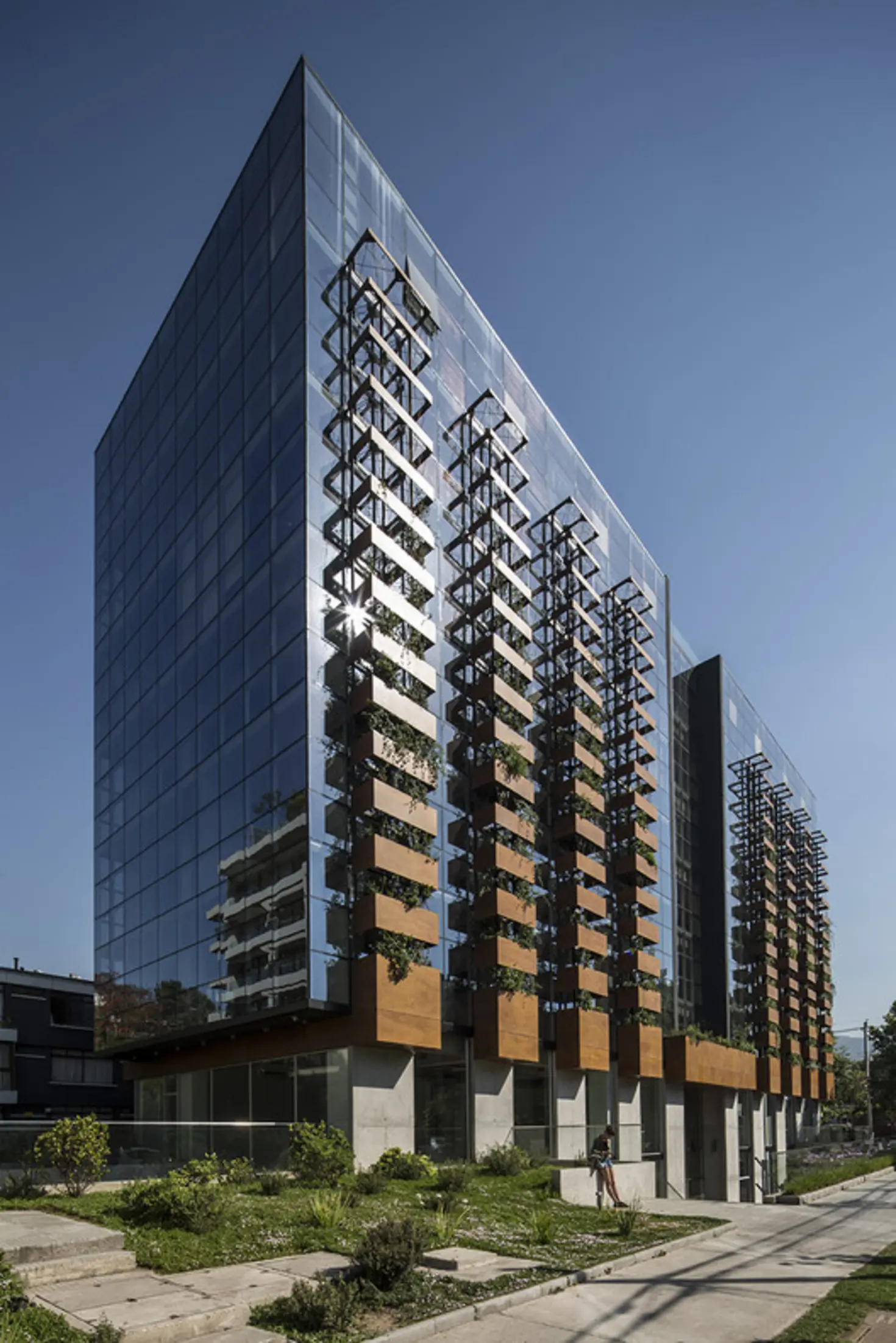 Francisco de Aguirre Building, Vitacura, Chile