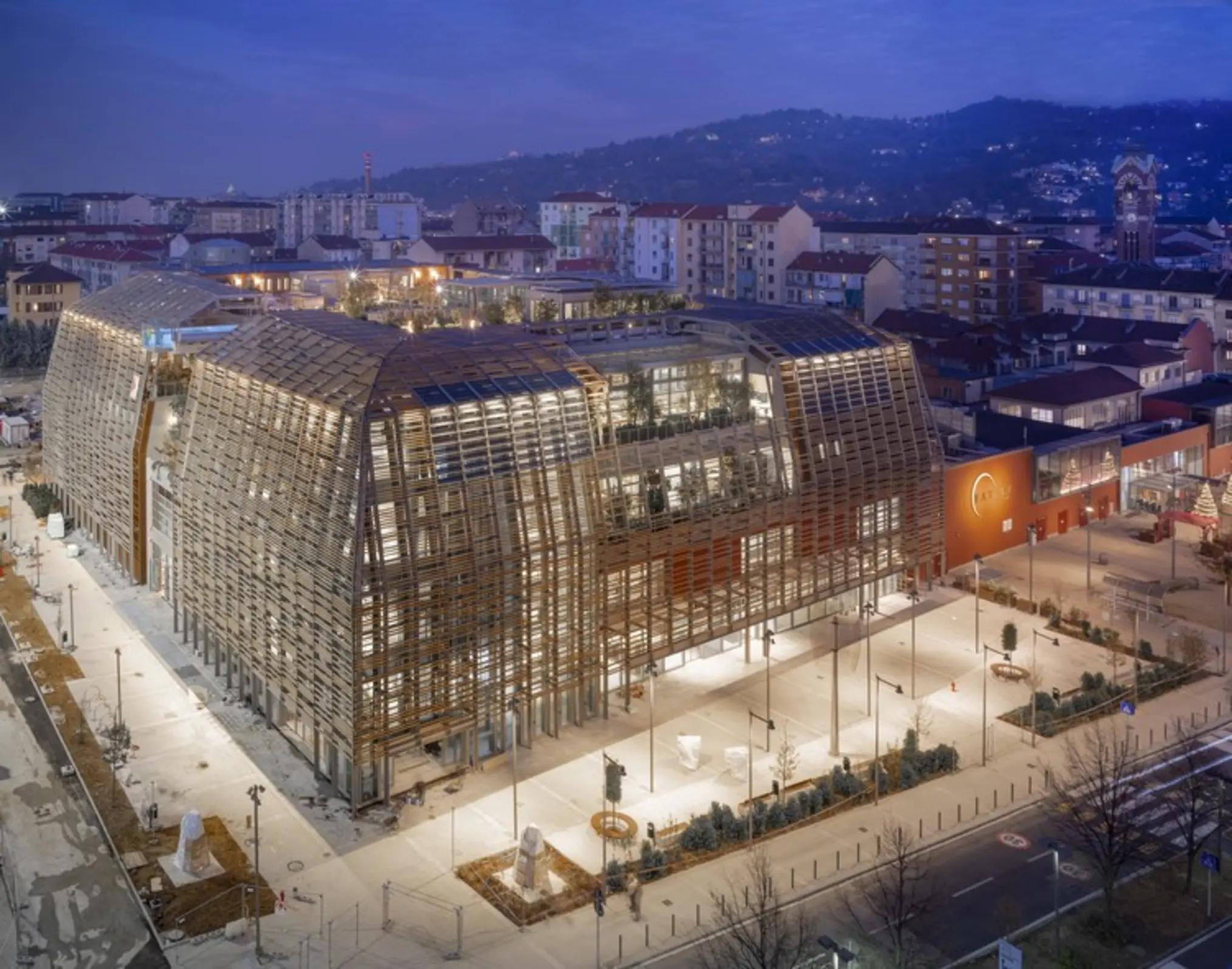 Green Pea Retail Park, Turin