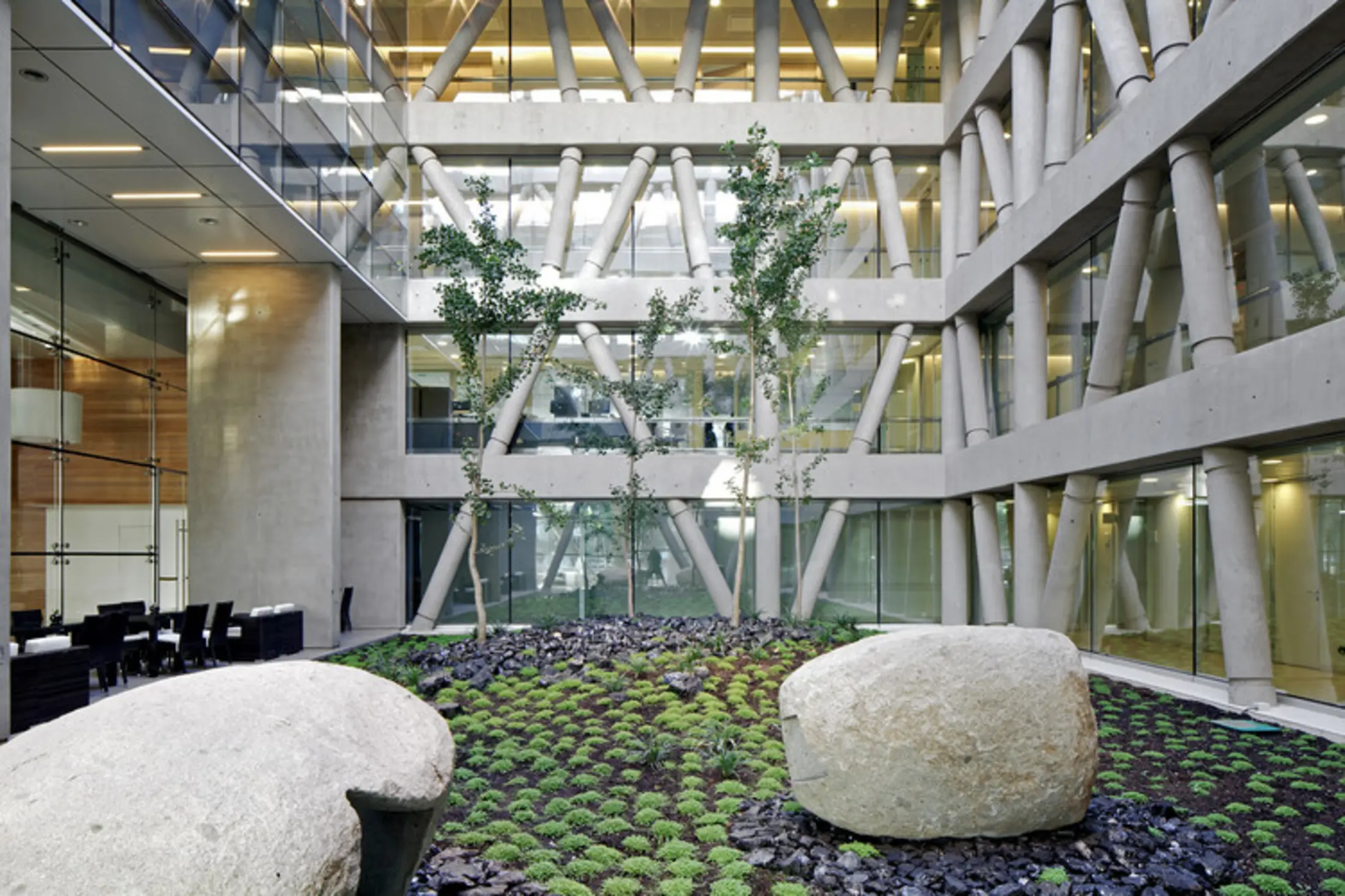 Manquehue Clinical Center of Clínica Alemana, Santiago, Chile