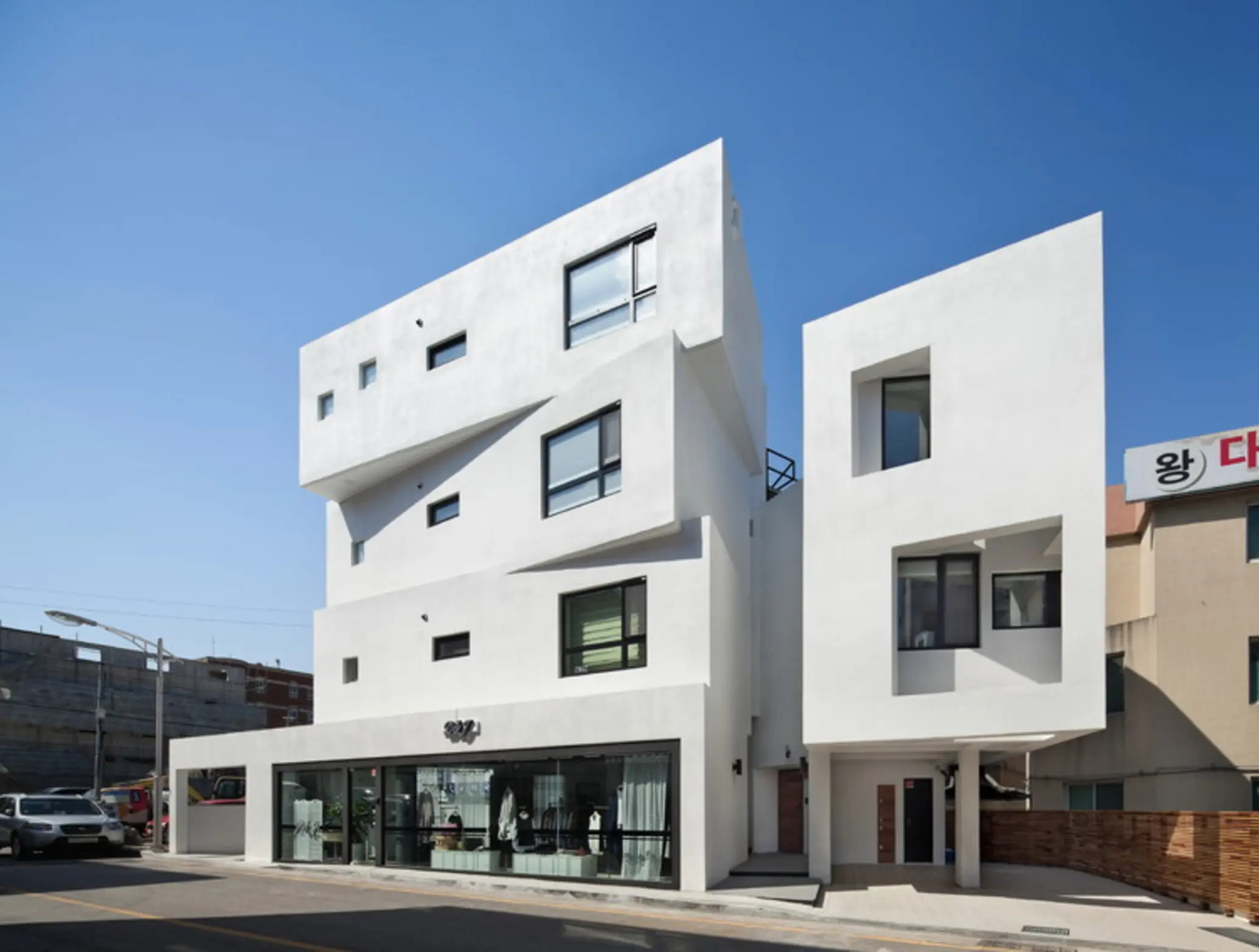 Inter White, Busan, South Korea