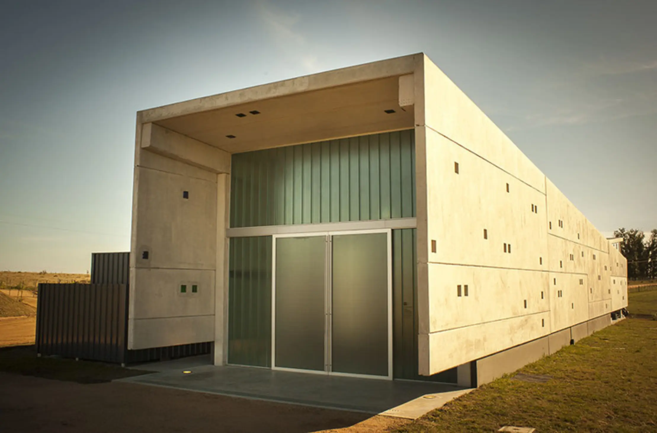 Fabrica de Aceite, Uruguay